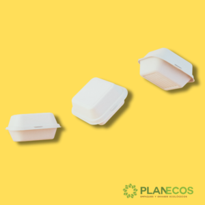 Contenedor C1 de bagazo apilado con otros contenedores, mostrando su capacidad de almacenamiento y facilidad de manejo.