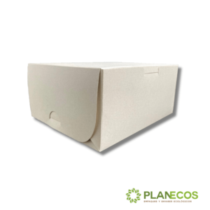 Imagen de una caja ecológica y biodegradable con un diseño atractivo y una persona empacando un producto.